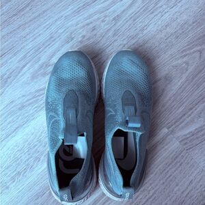 Nike Blue / Gray Epic React Flyknit Sneakers